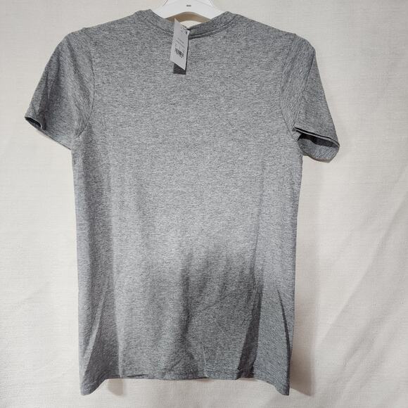 Super Mario and friends Gray shirt kids large - Picture 6 of 6